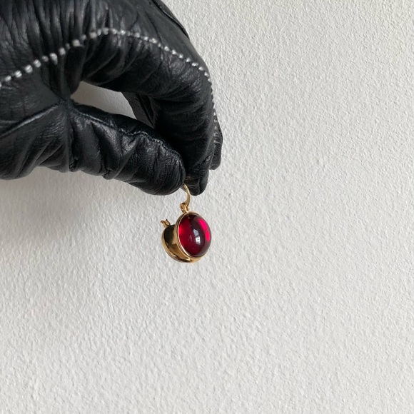 round ruby earrings - Picture 4 of 5